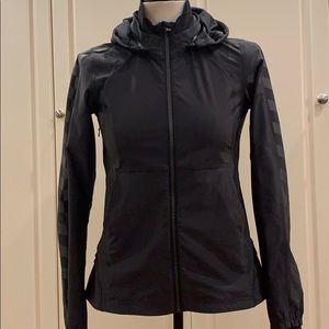 Lululemon women’s jacket